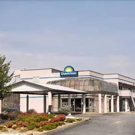 Days Inn By Wyndham Greeneville Dış mekan fotoğraf