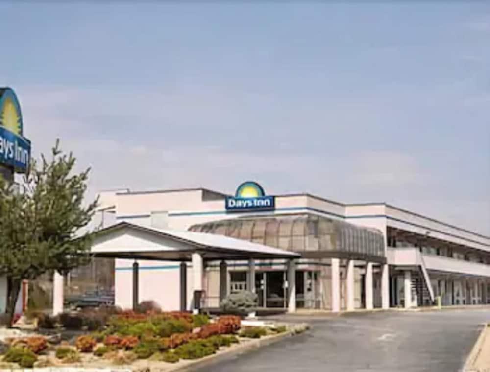 Days Inn By Wyndham Greeneville Dış mekan fotoğraf