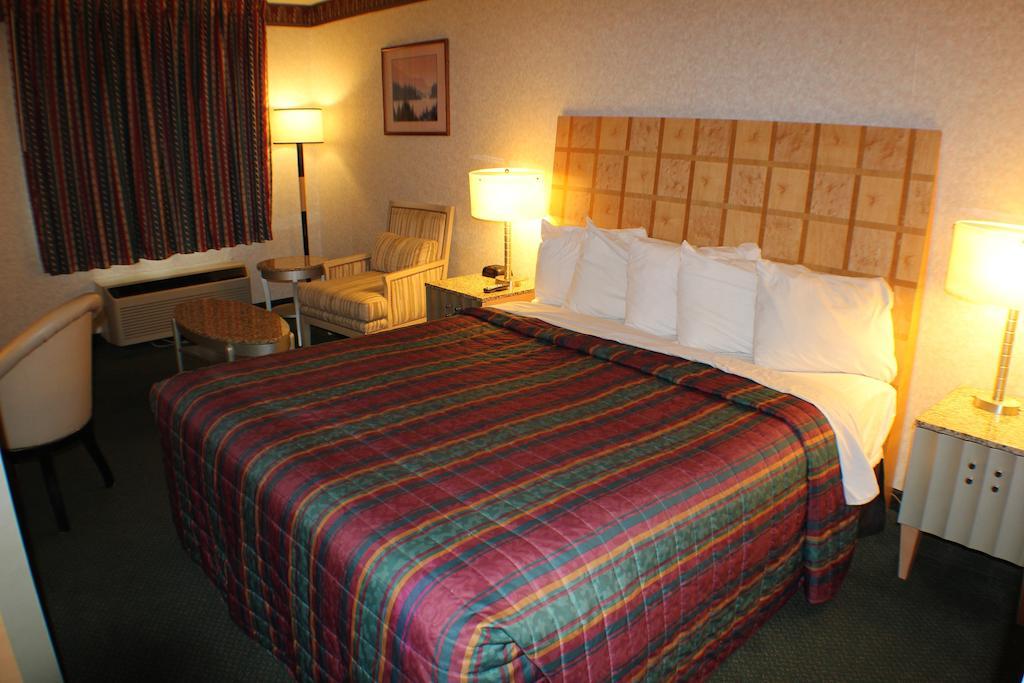 Days Inn By Wyndham Greeneville Oda fotoğraf